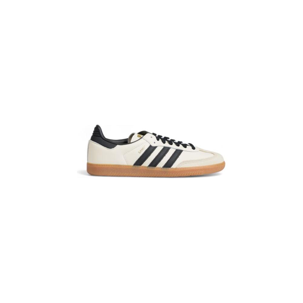 Adidas cream leather sneaker for men, fall/winter collection, featuring black stripes and gum sole with 100% leather composition.
