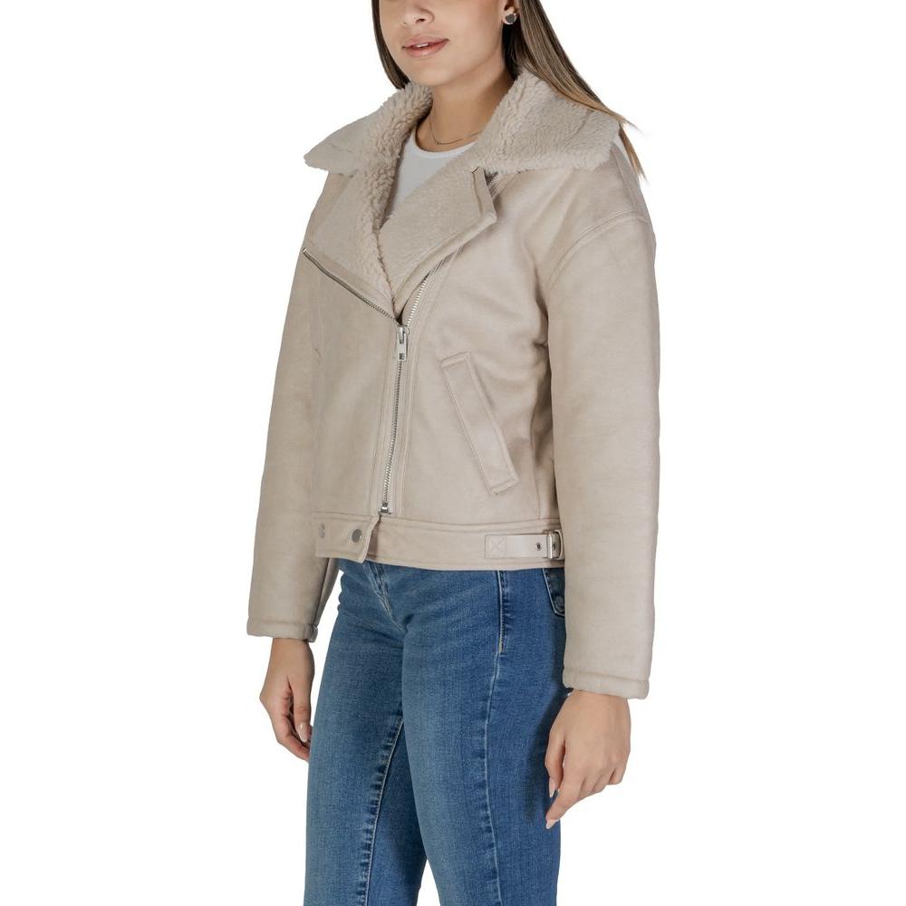 Beige women's faux leather jacket with shearling collar from Vila Clothes, perfect for fall and winter fashion.
