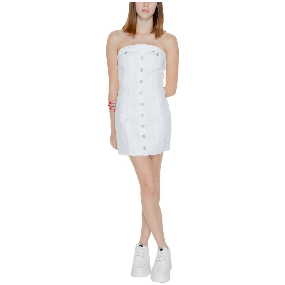 Tommy Hilfiger women's short white dress, recycled cotton, spring/summer collection, perfect blend of style and sustainability