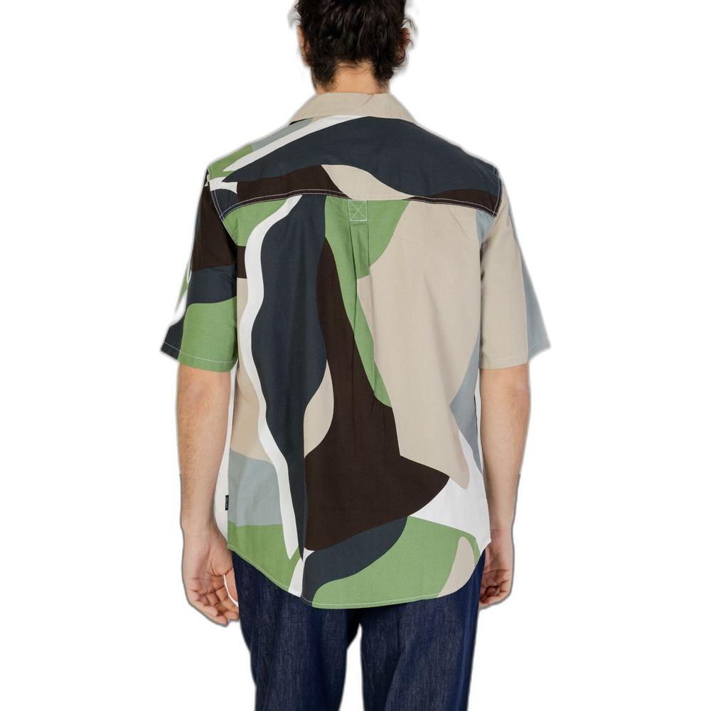 Back view of Only & Sons green cotton camo short sleeve shirt, spring/summer collection, 100% cotton.