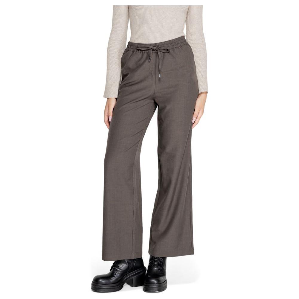 Women's fall/winter gray polyester pants with drawstring, featuring a blend of 98% polyester and 2% elastane for comfort and style.