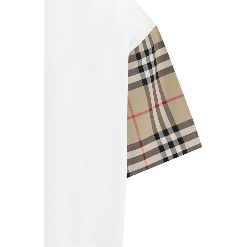 Sleeve detail of Burberry Check Archive T-shirt with iconic check pattern on white cotton fabric.