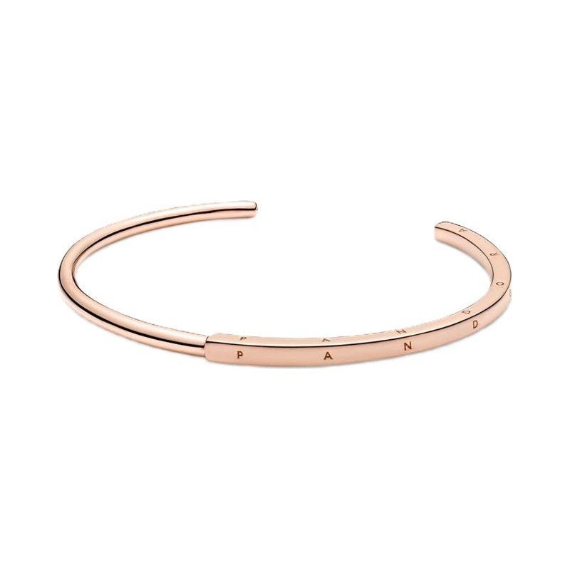 سوار مفتوح من مجموعة PANDORA JEWELS موديل SIGNATURE ID