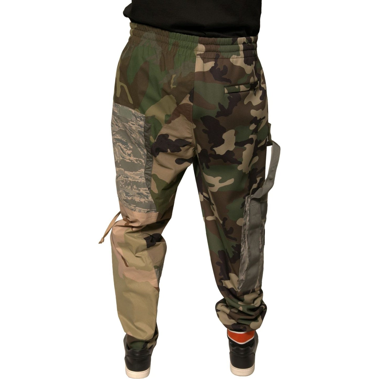 Dolce & Gabbana Multicolor Camouflage Jogger Sweatpants Pants PAN75677-48