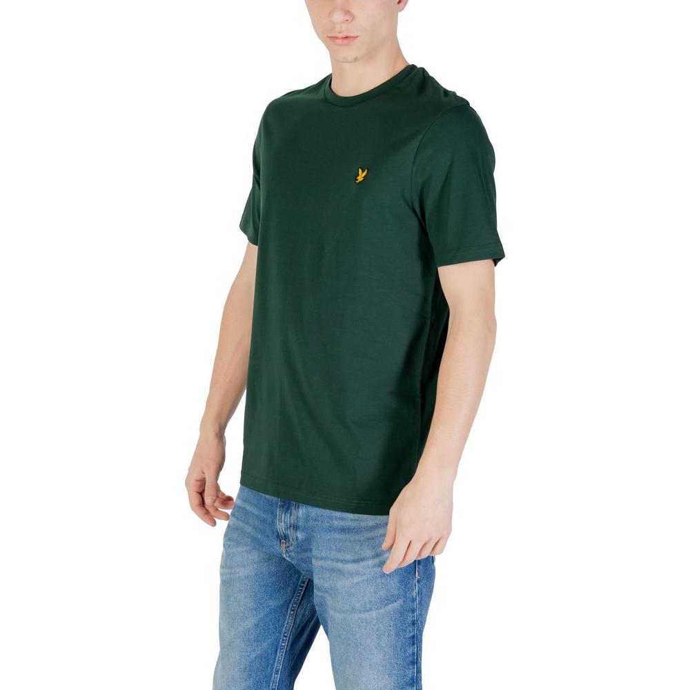 Lyle & Scott green cotton T-shirt, short-sleeve, worn by model with jeans, showcasing casual style and comfort for men's wardrobe.