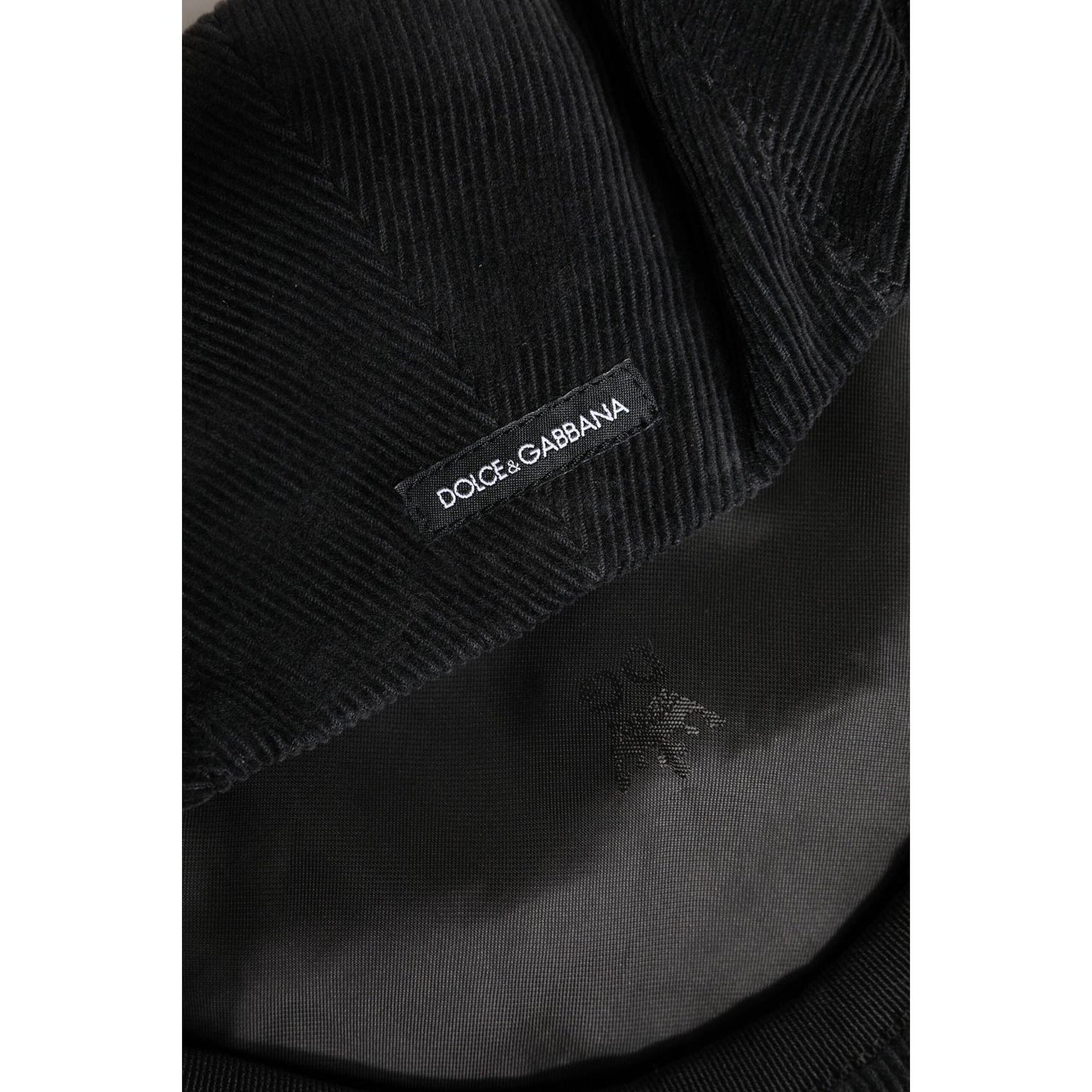 Dolce & Gabbana brown cotton newsboy cap detail with logo label, made in Italy.