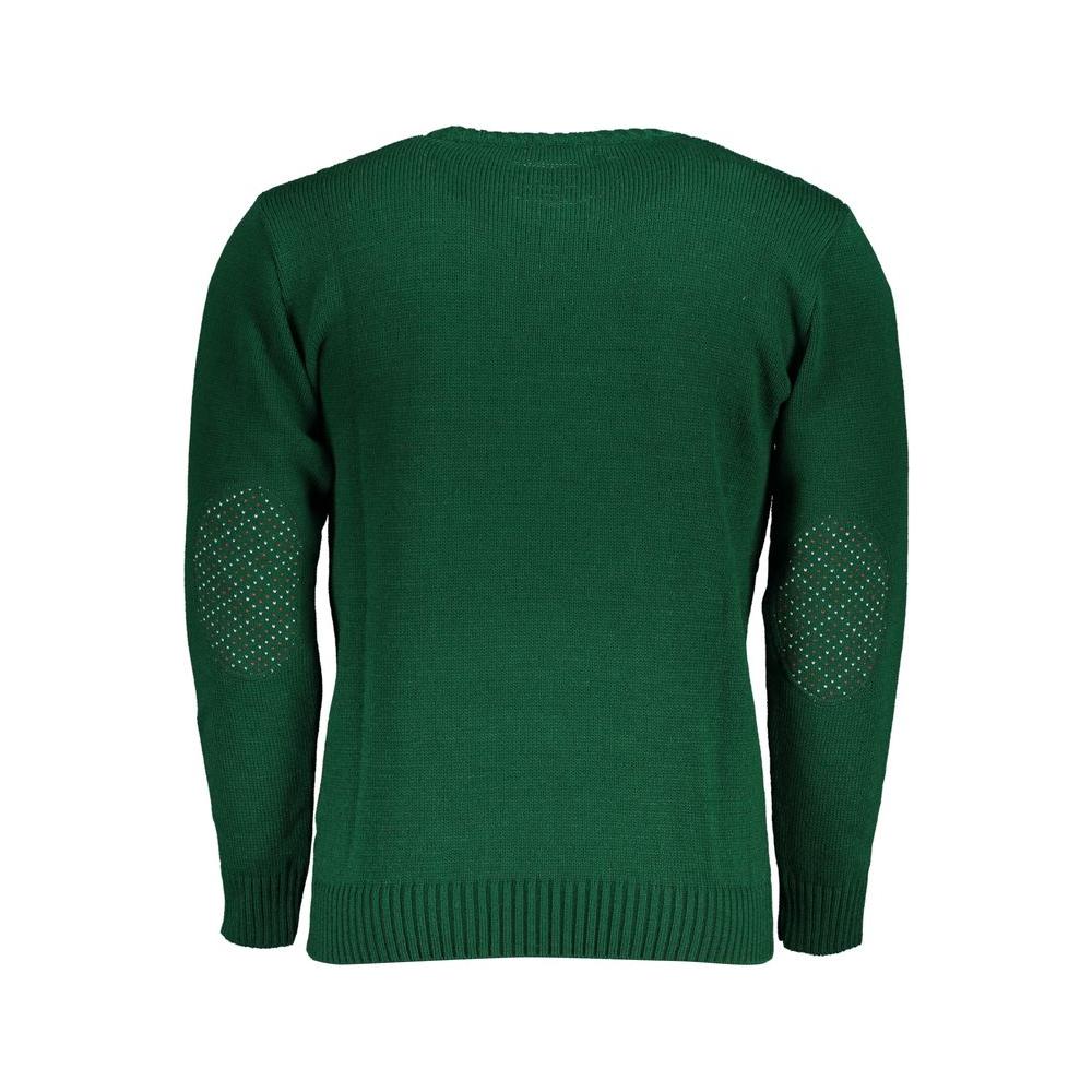 Green fabric sweater with long sleeves, crew neck, twisted design, contrast details, and logo from U.S. Grand Polo.