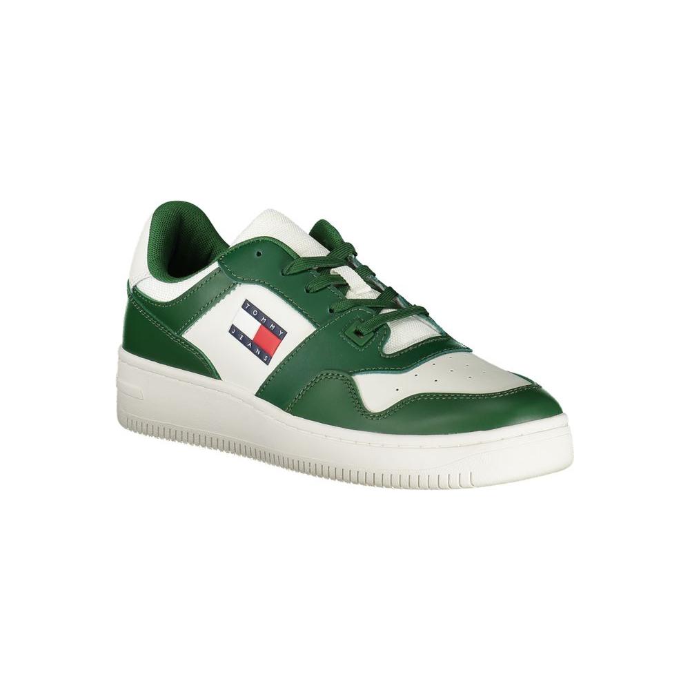 Tommy Hilfiger green leather men's sneaker with logo, featuring contrasting details and removable insole for style and comfort.
