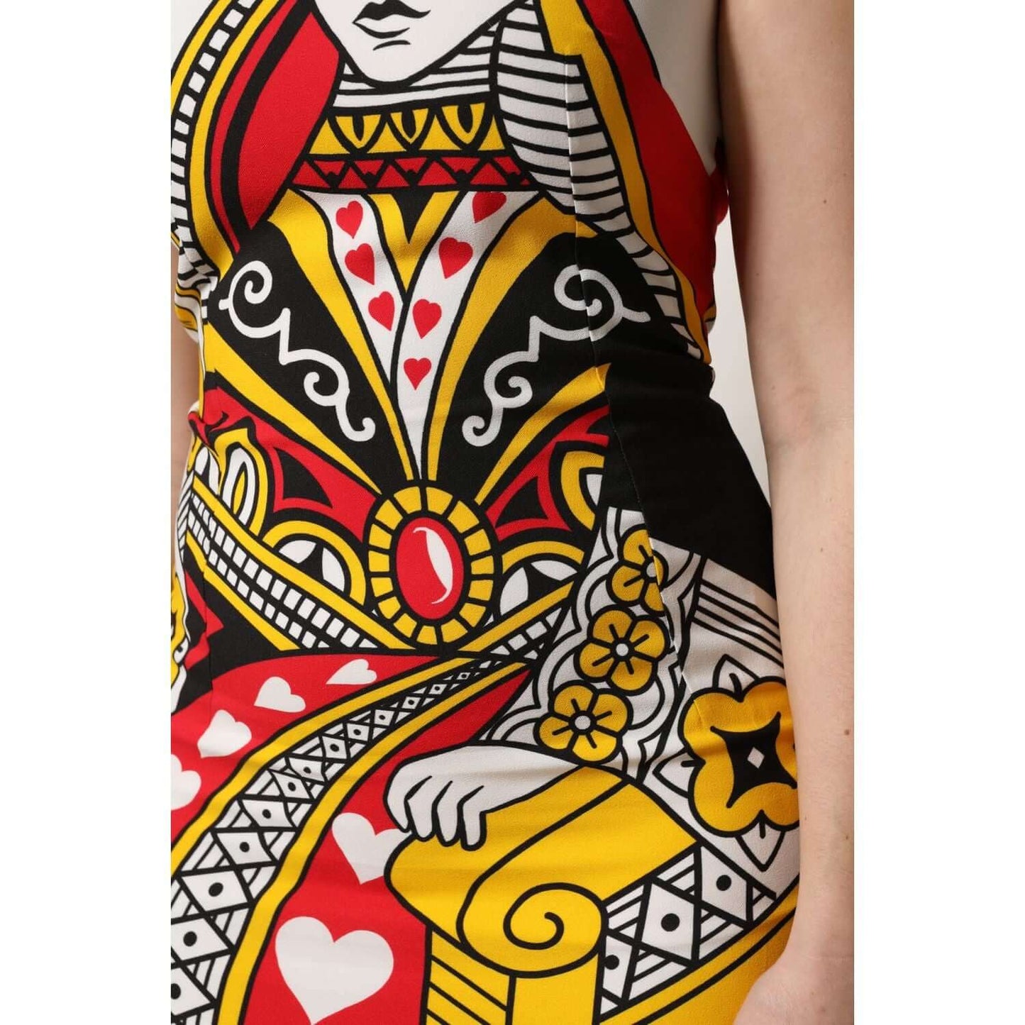 Dolce & Gabbana Queen Of Hearts silk maxi dress with vibrant print, sleeveless design, Italian craftsmanship, side view detail.