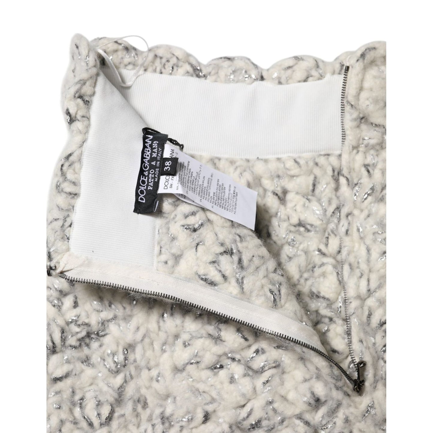 Dolce & Gabbana Metallic Bouclé Knit Cashmere Ruffled Shorts SKI2066-38