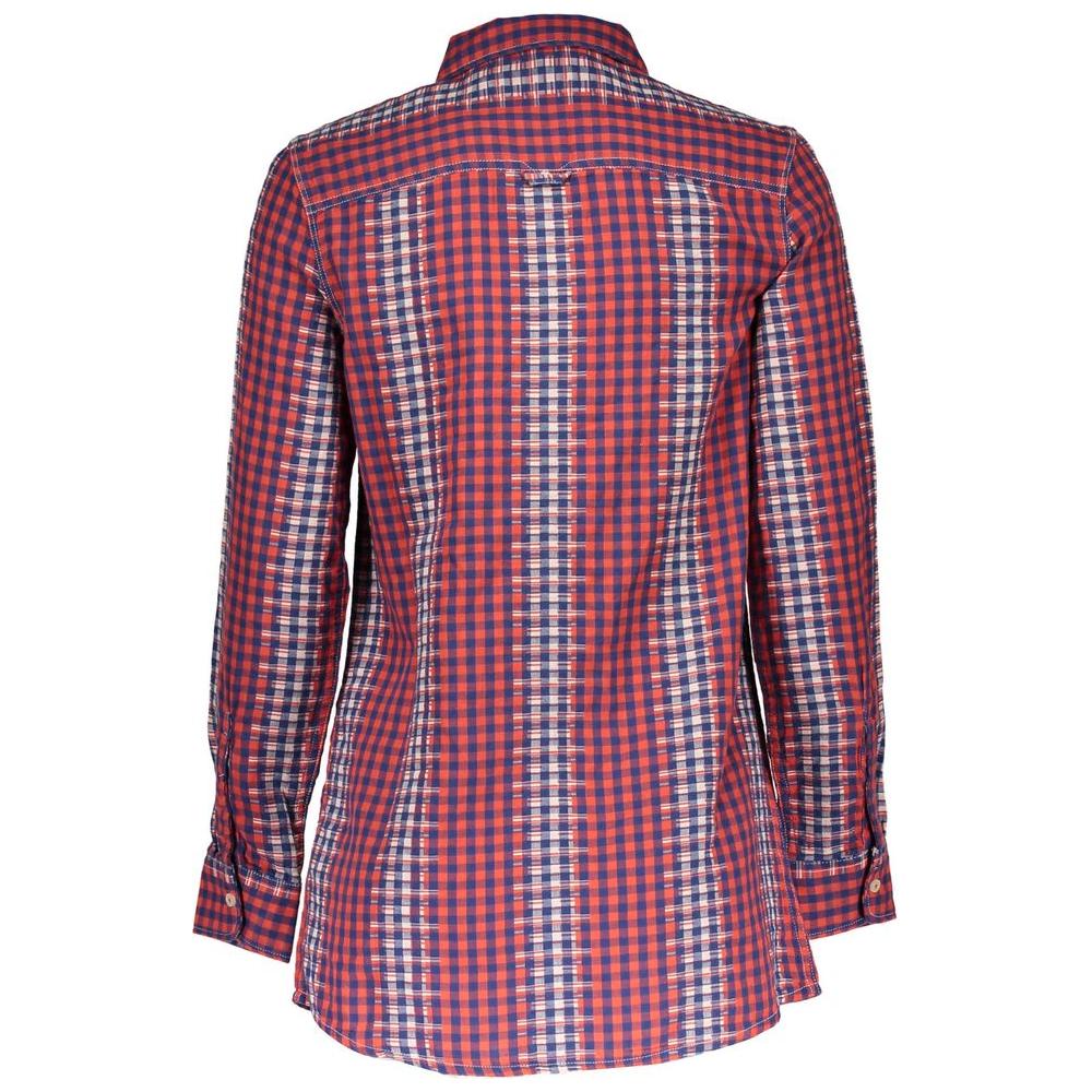 Back view of Lee red checkered men's shirt with Italian collar and long sleeves, featuring a single button cuff detail.