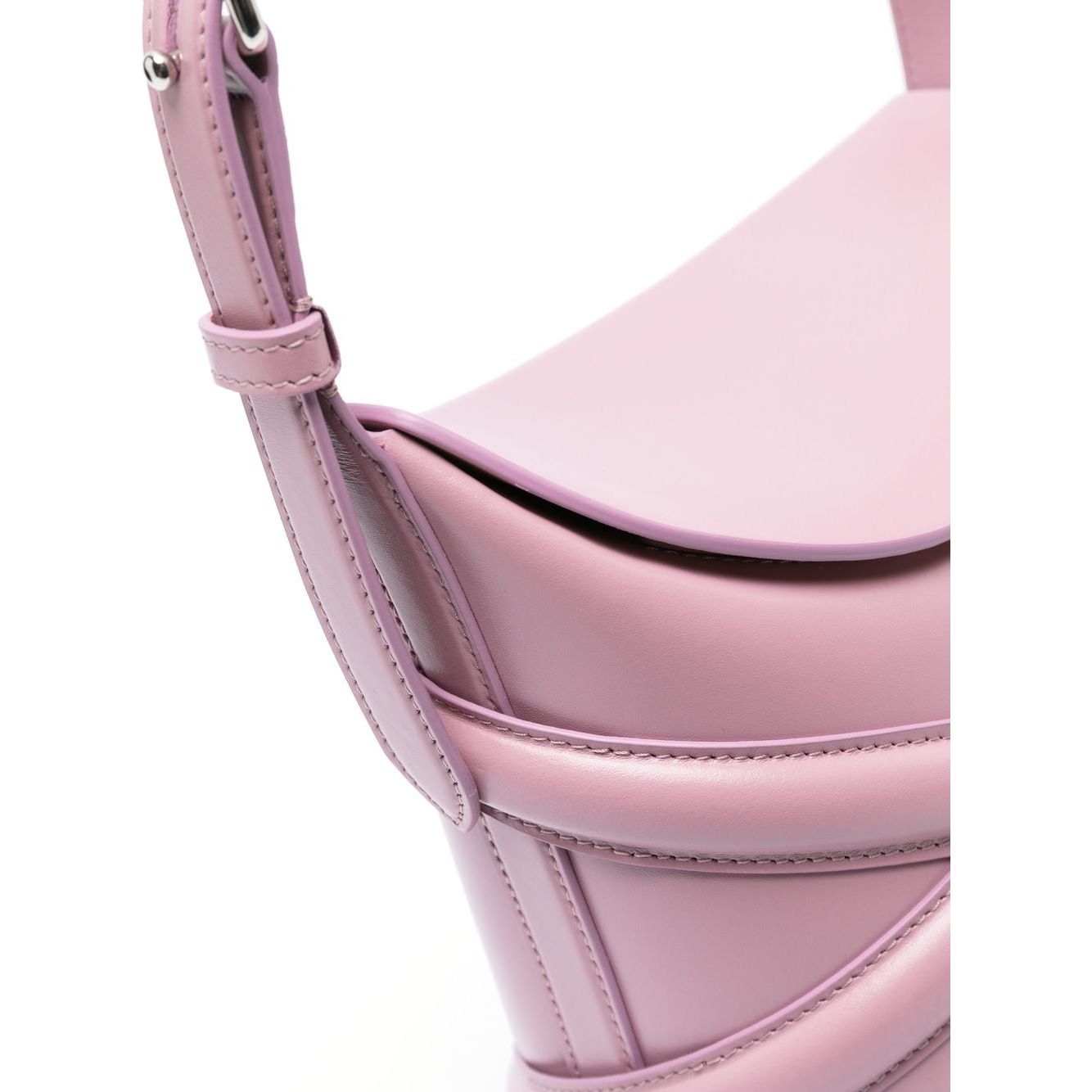 Alexander McQueen The Curve Bucket Bag 6564671YB425618