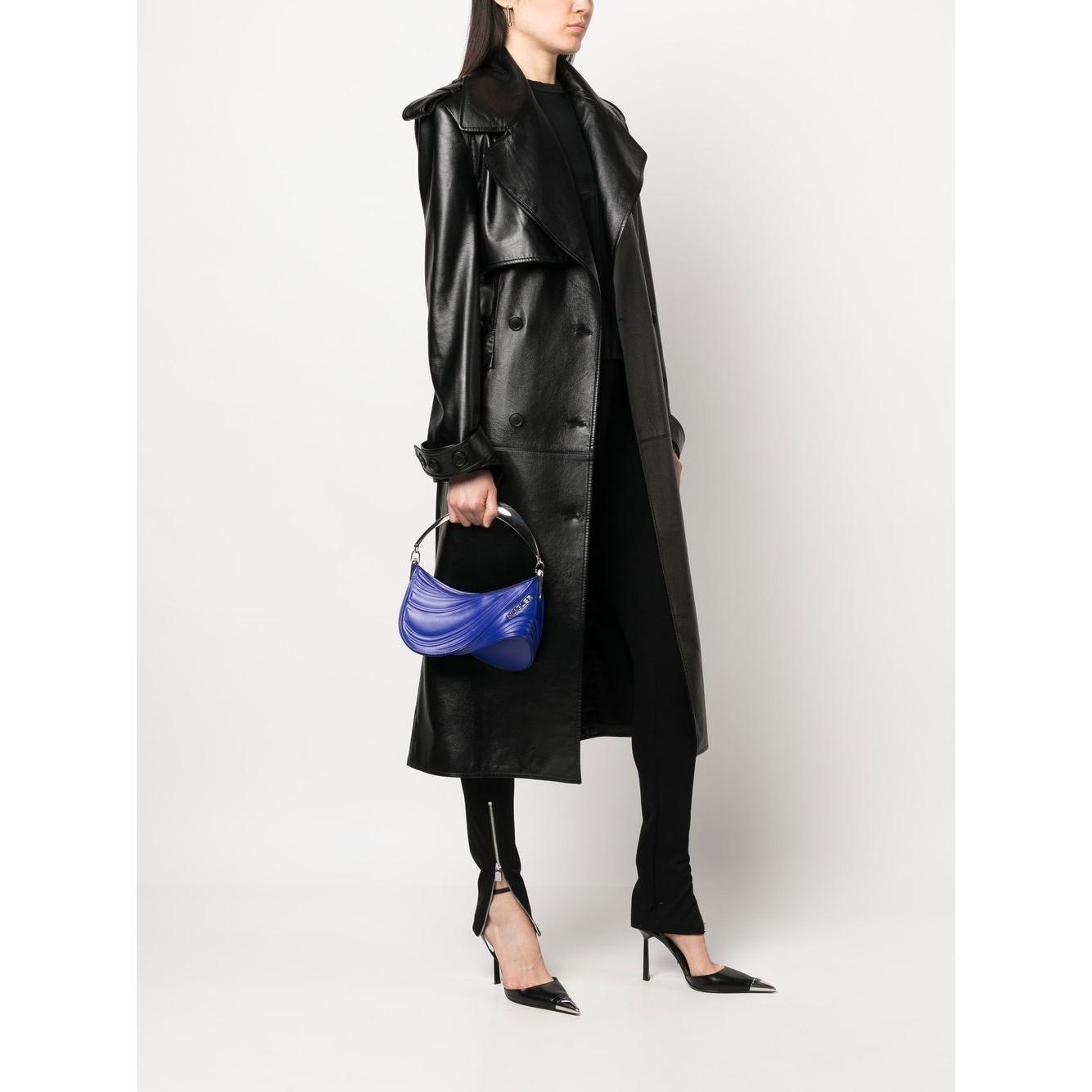 Front view with bag zipped and handles upright.