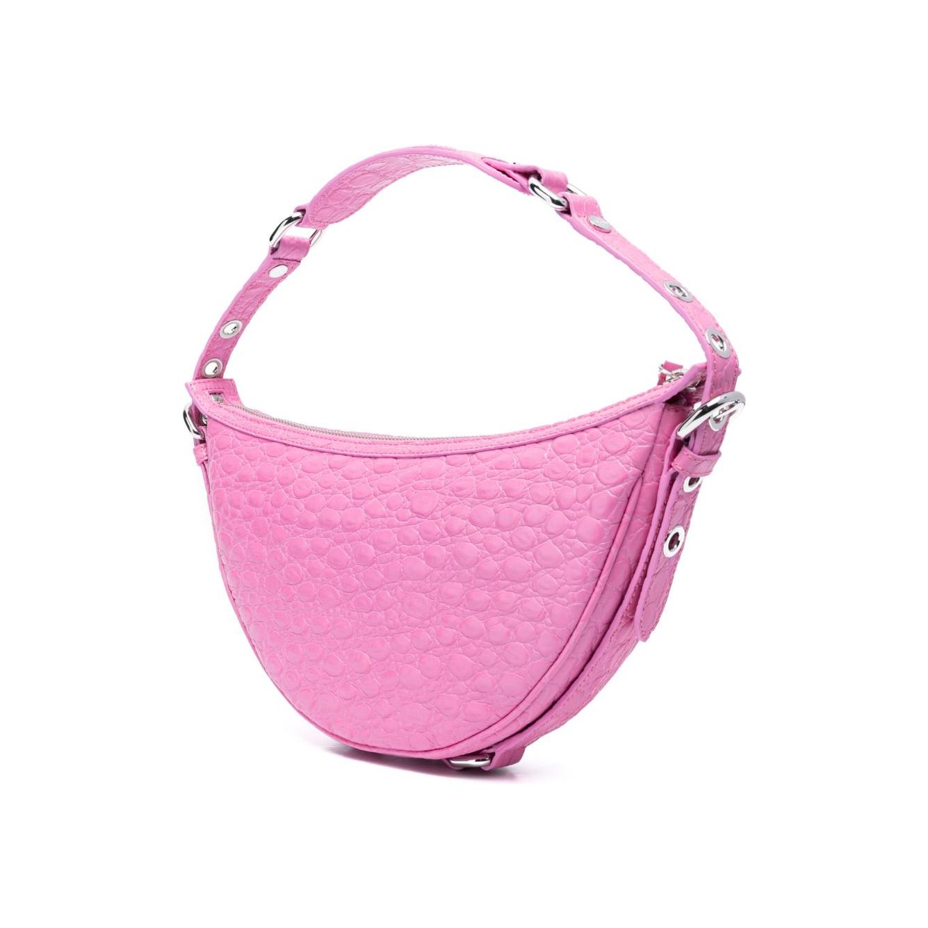 Front view with bag zipped and handles upright.