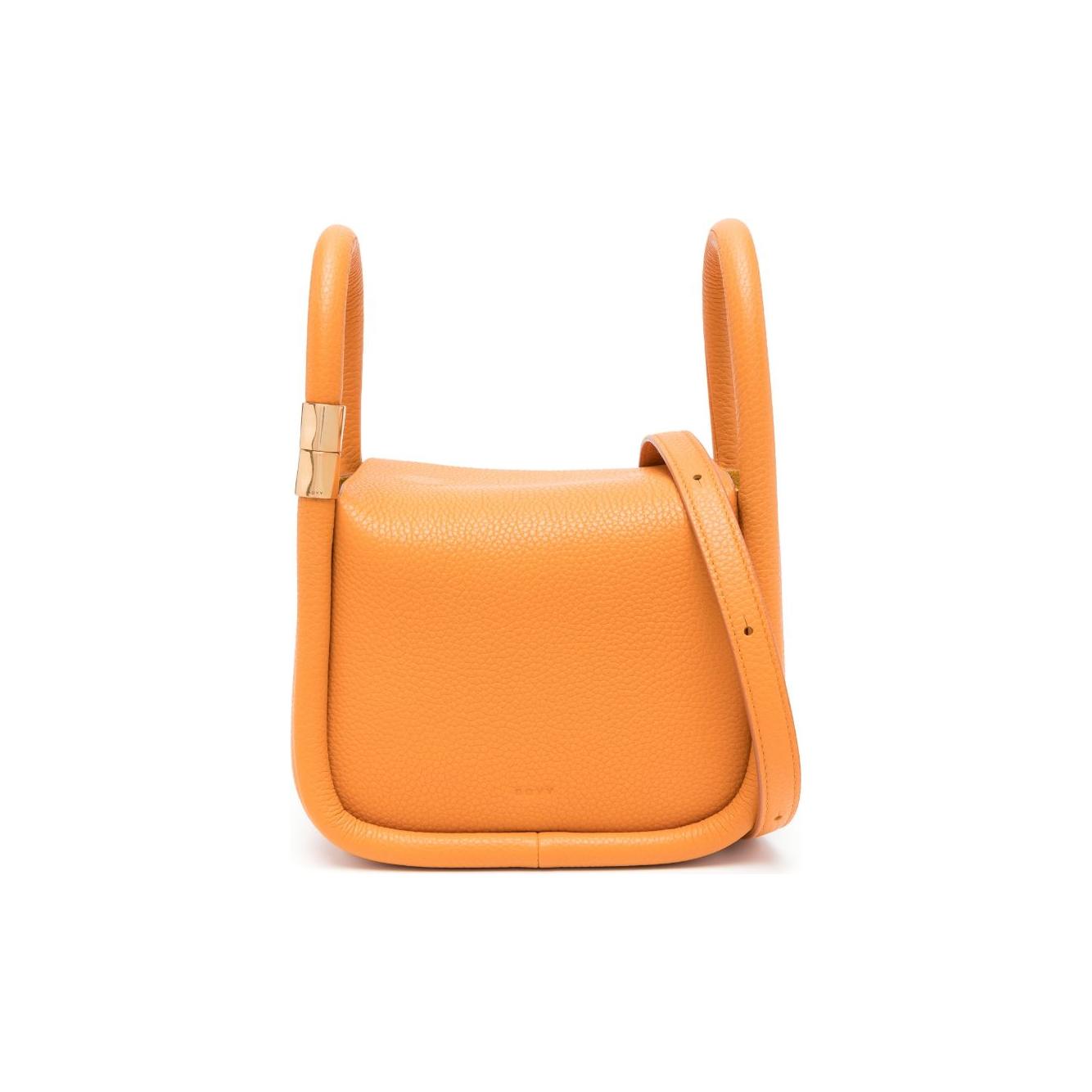 Front view with bag zipped and handles upright.
