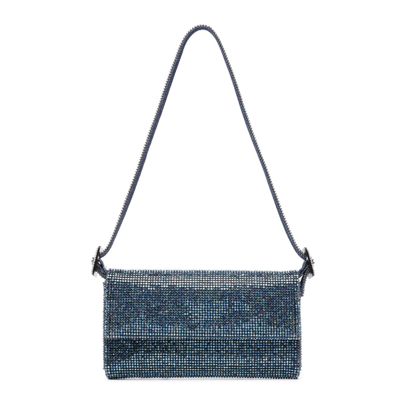 Front view with bag zipped and handles upright.