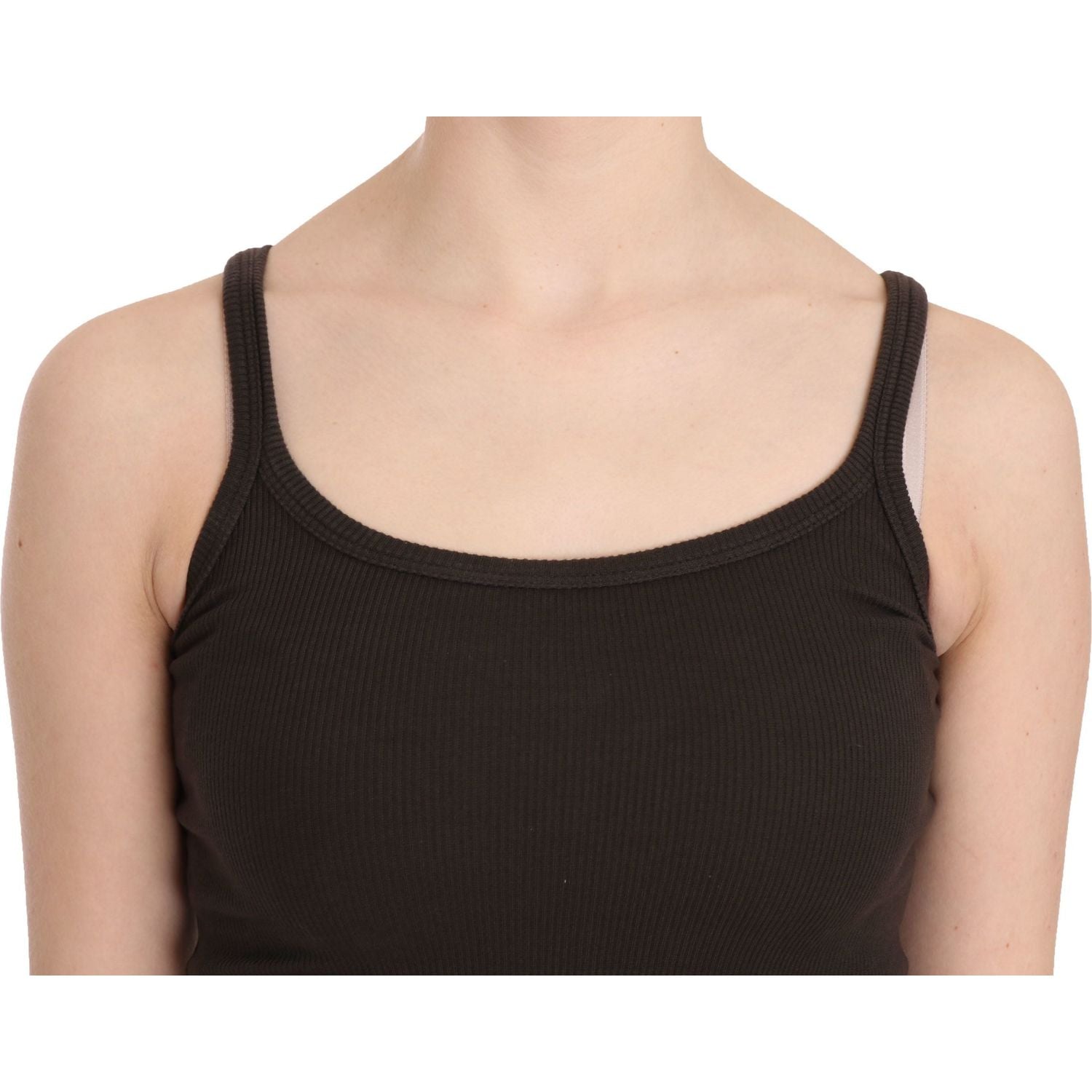 优雅的深棕色细肩带衬衫