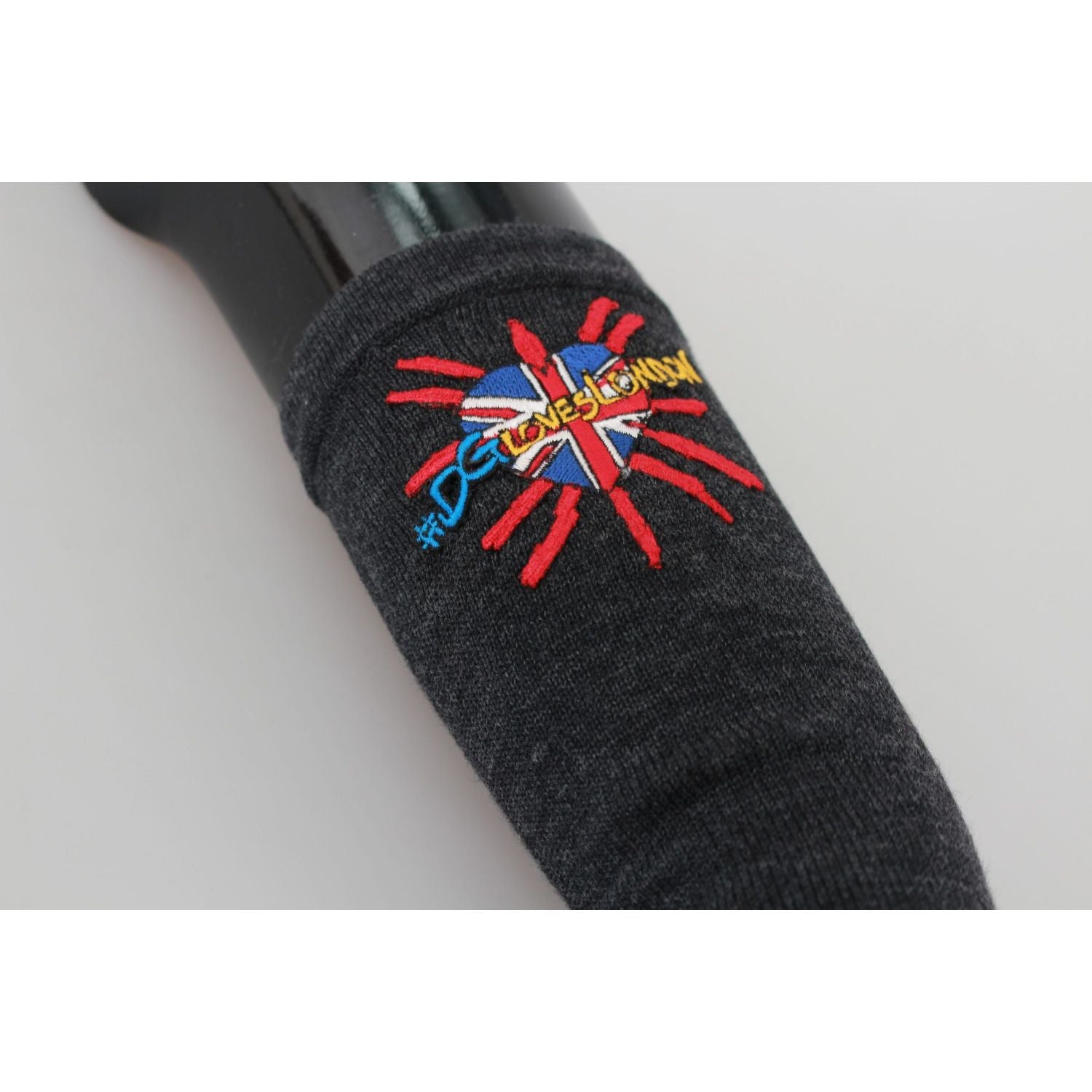 قفازات صوفية أنيقة بطول الكوع من دولتشي آند غابانا