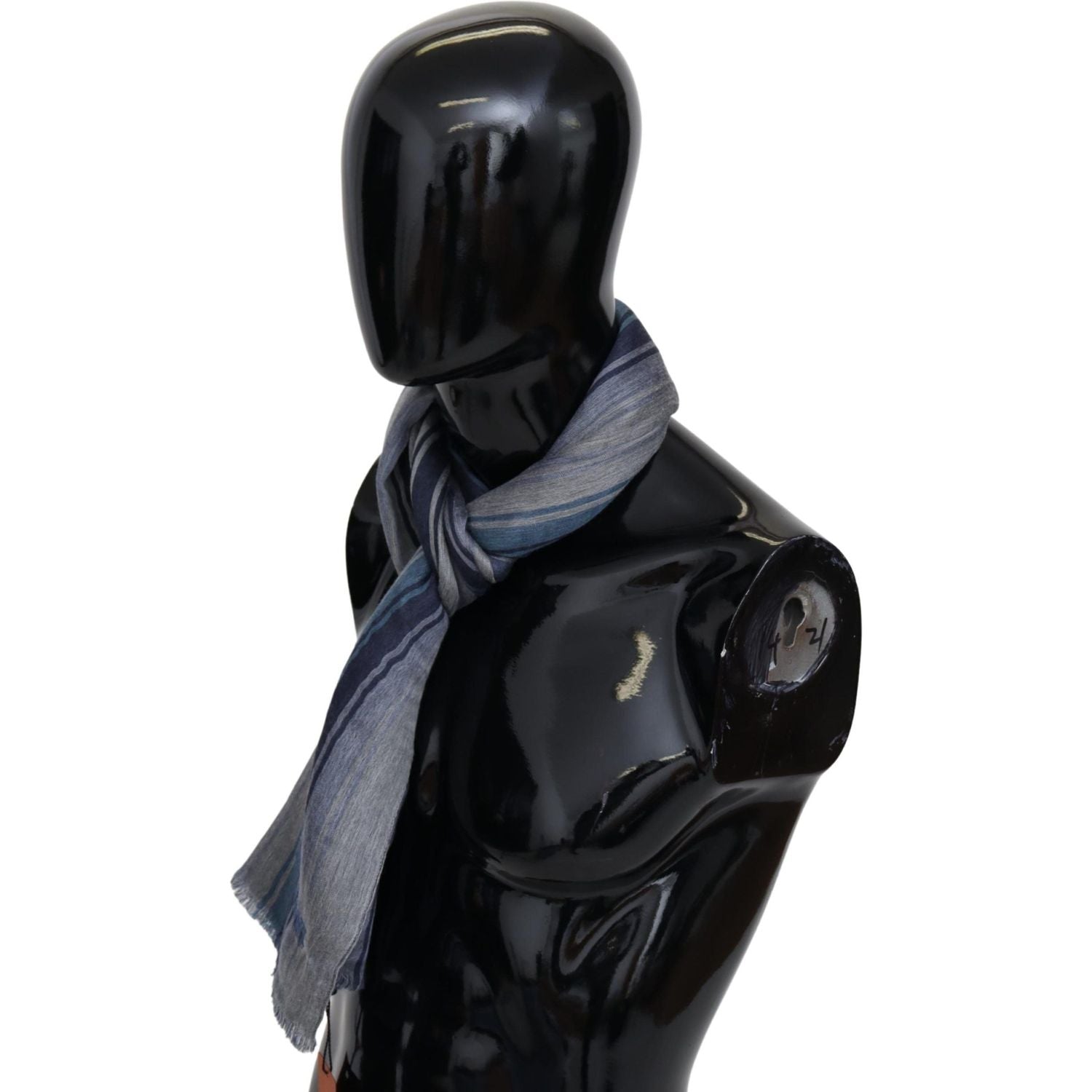 带徽标刺绣的优雅多色羊毛围巾