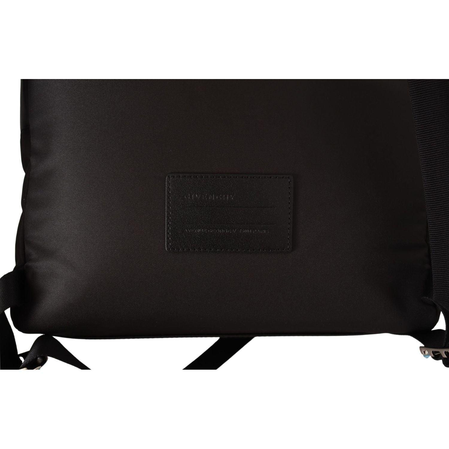 حقيبة ظهر جيفنشي الأنيقة باللونين الأسود والأحمر