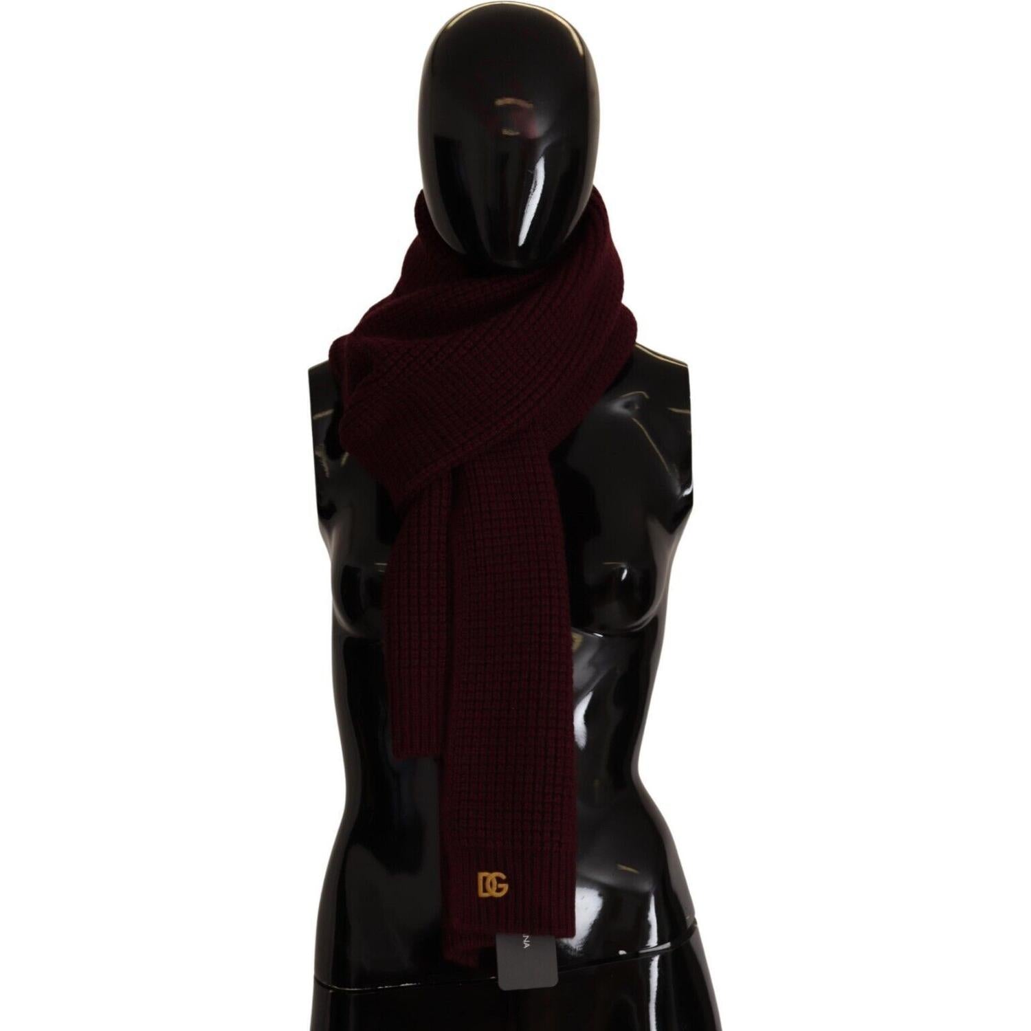 深红色优雅羊绒针织围巾