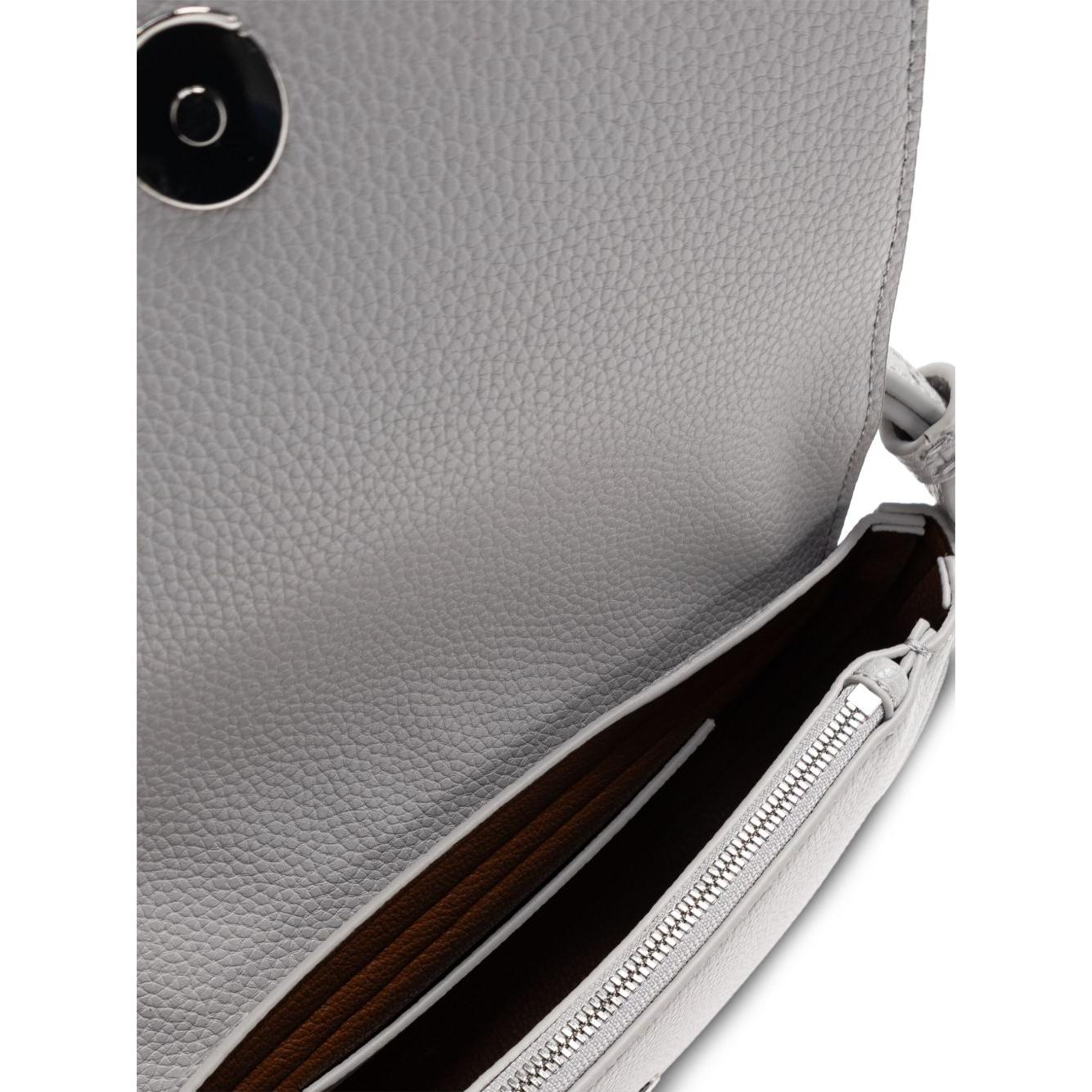 Front view with bag zipped and handles upright.