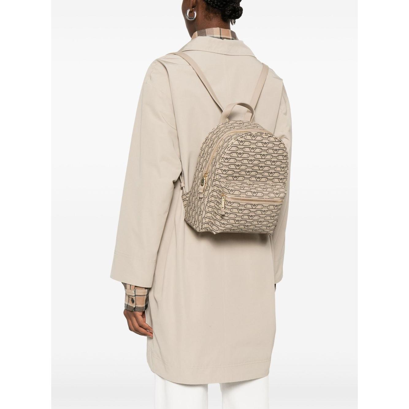Front view with bag zipped and handles upright.