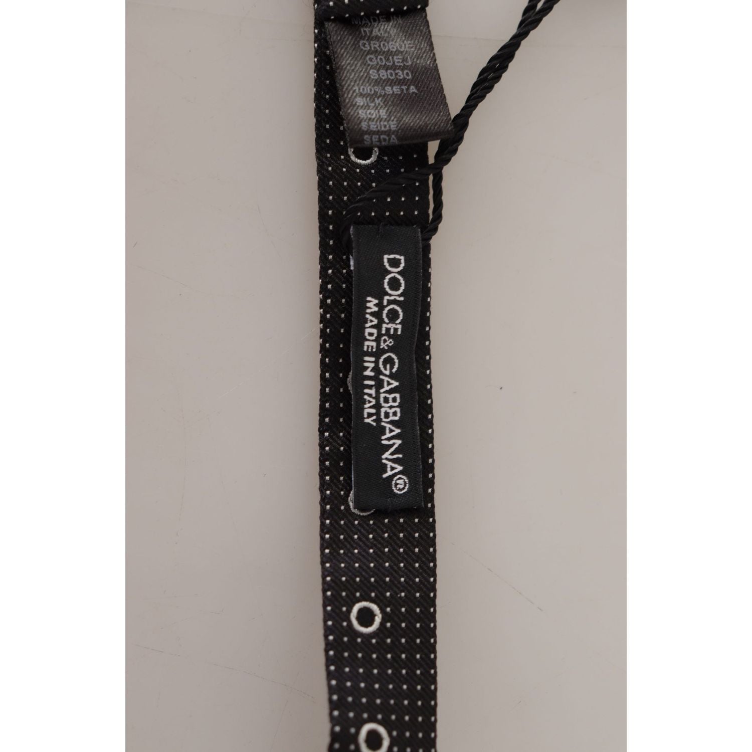 黑白圆点丝绸领结