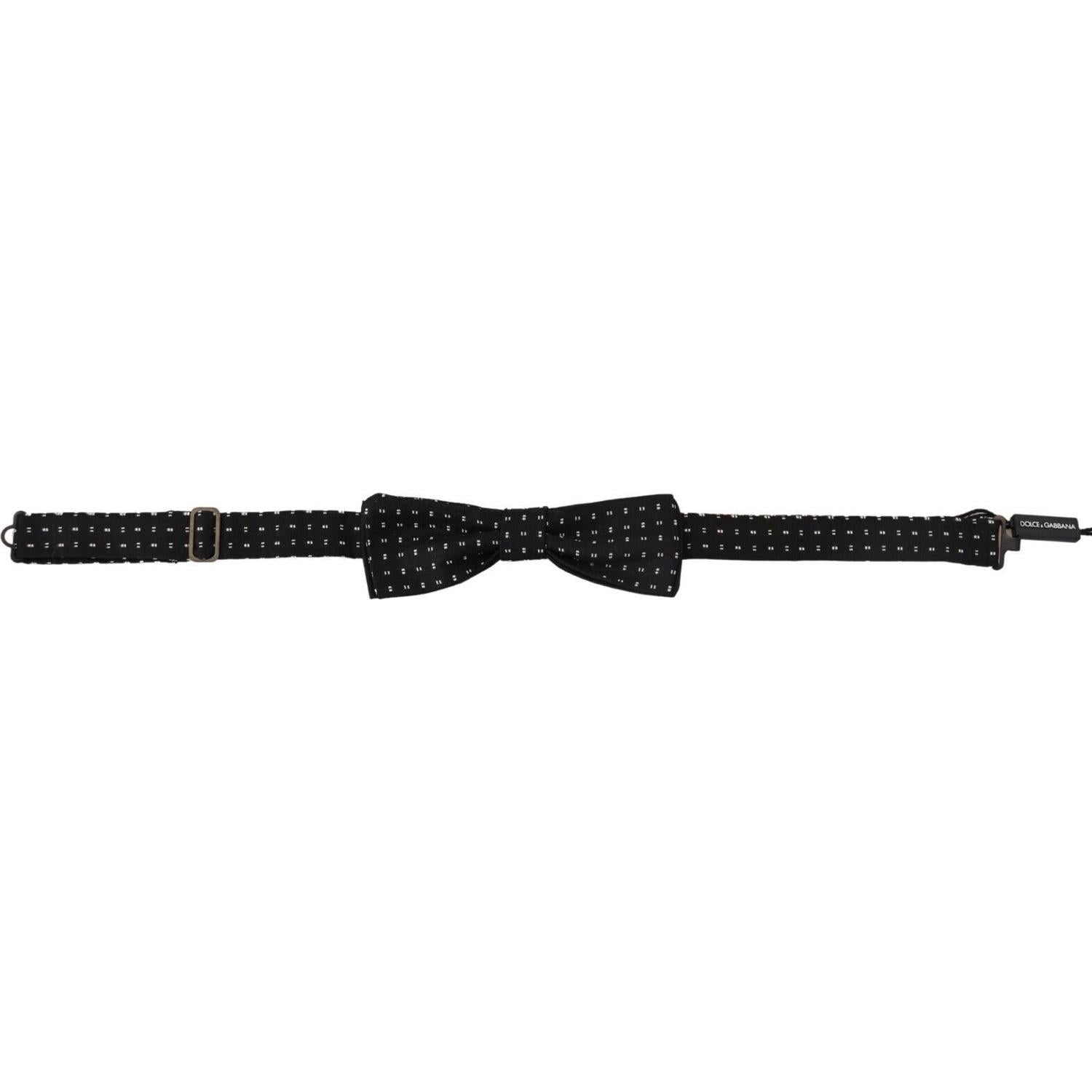 优雅的黑色丝绸领结