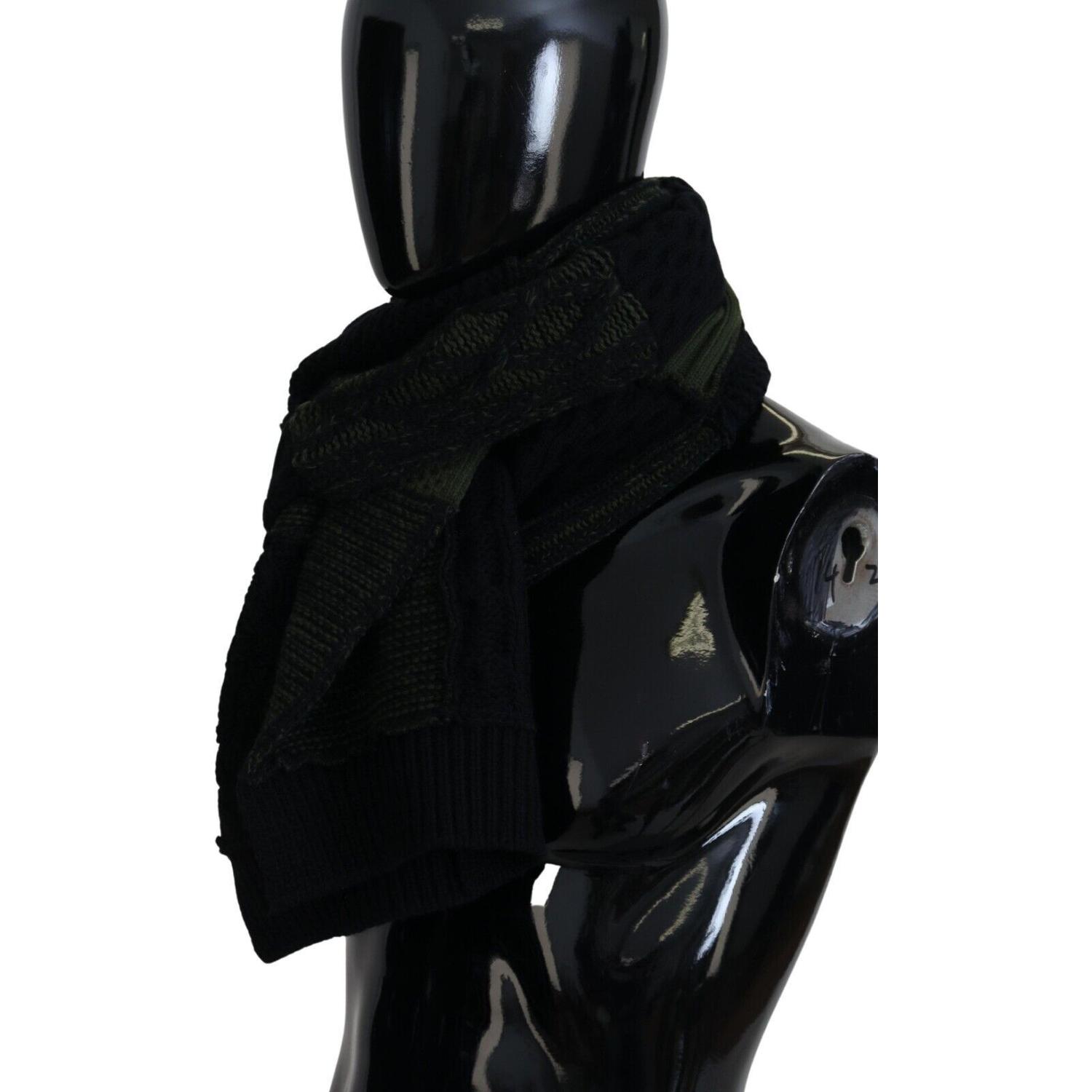 优雅的黑色和绿色羊毛围巾