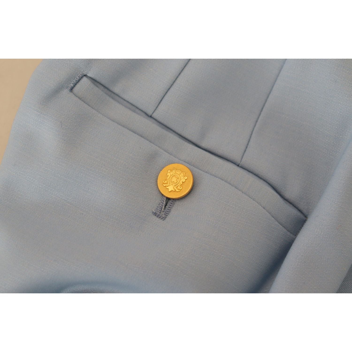 优雅的浅蓝色羊毛丝混纺裤