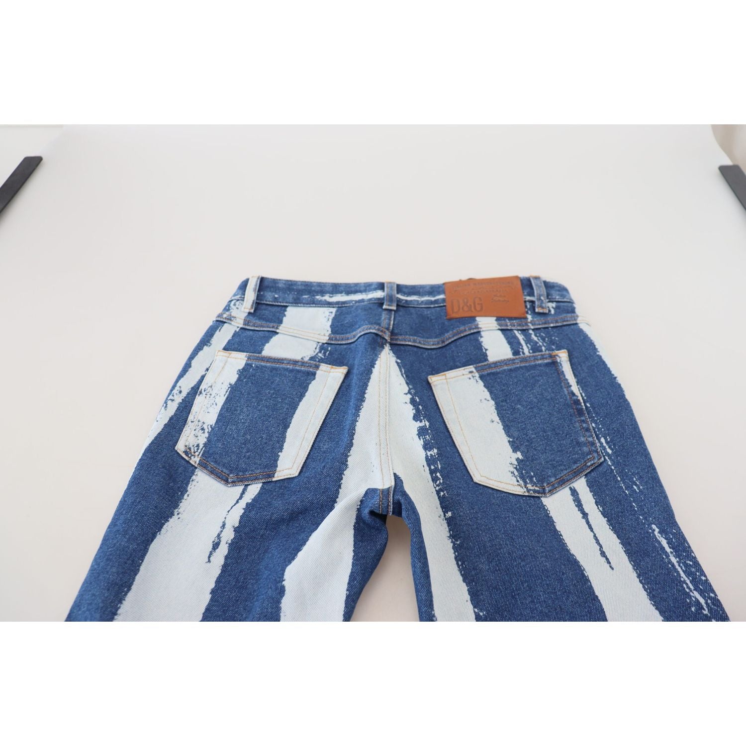 光滑条纹修身意大利牛仔裤