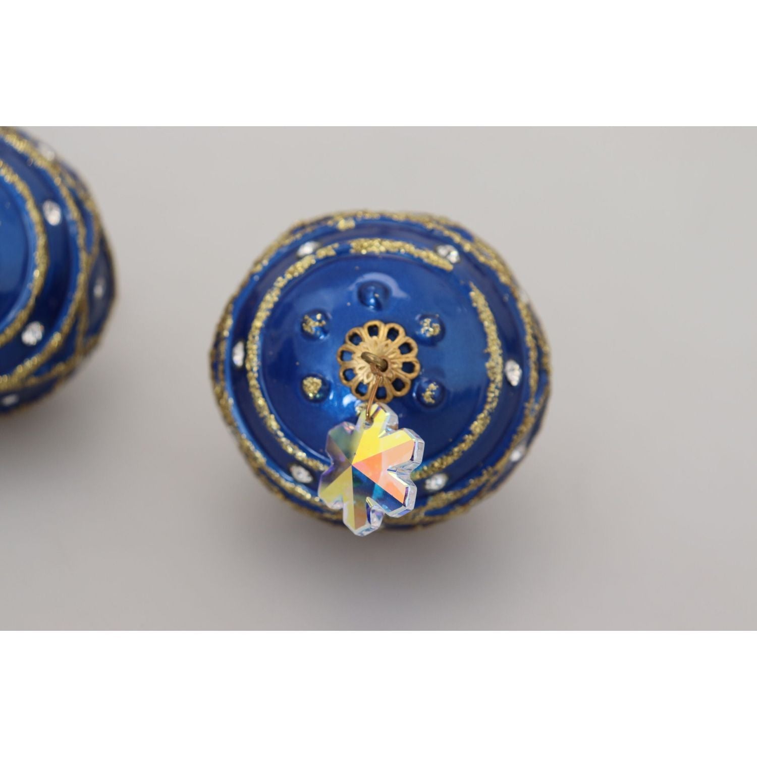 优雅垂坠水晶圣诞球耳环