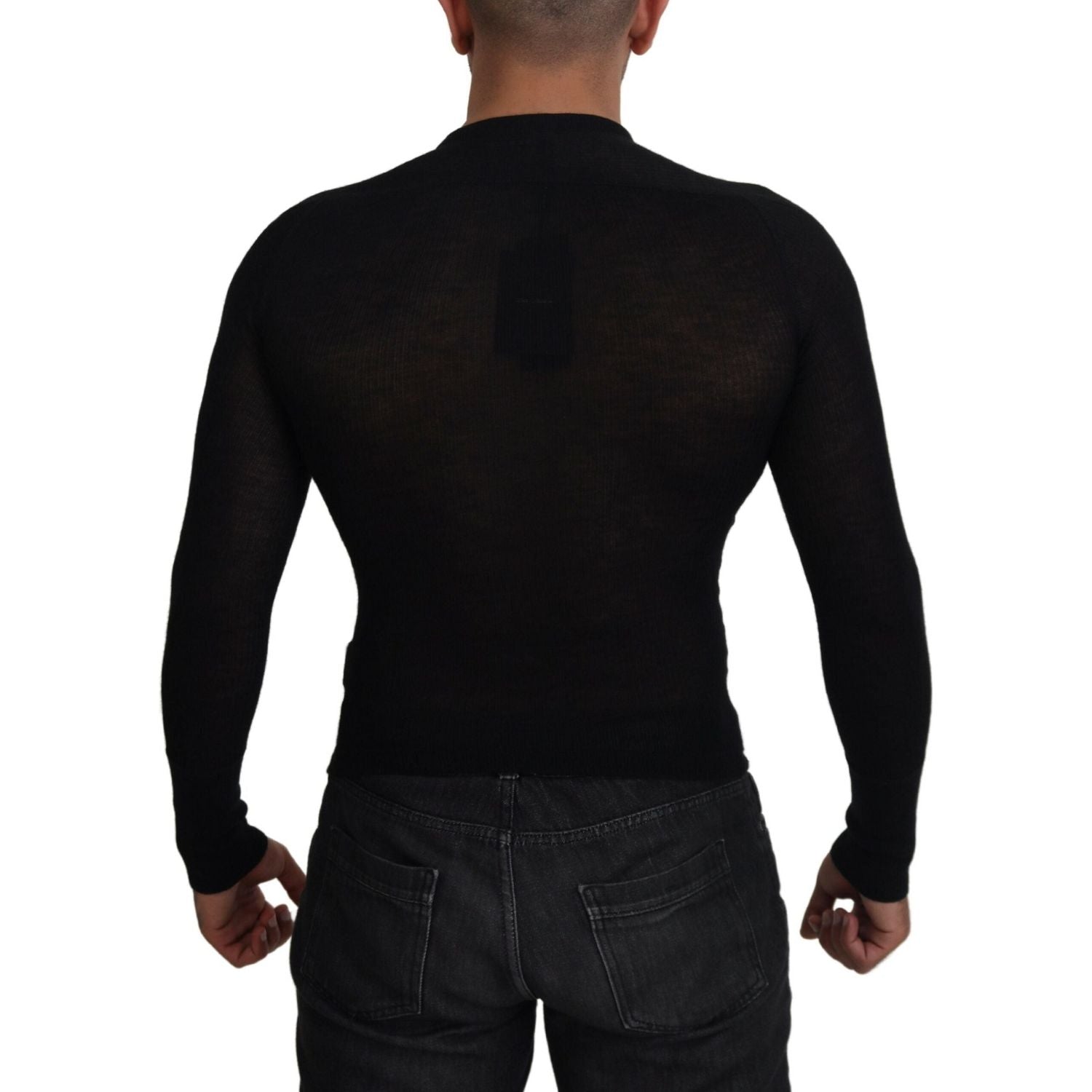 优雅黑色羊绒套衫