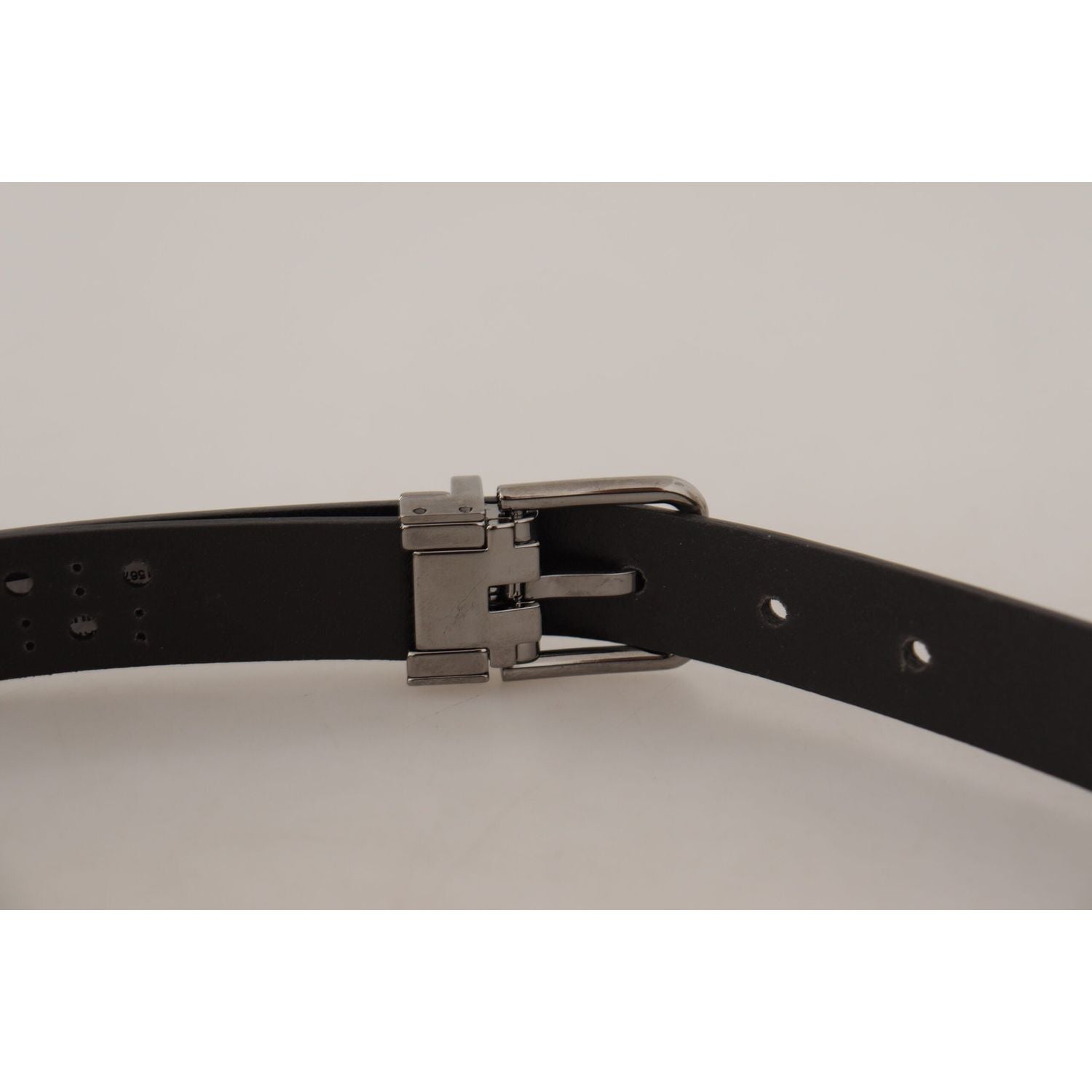 حزام جلدي أنيق باللون الأرجواني الداكن من دولتشي آند غابانا