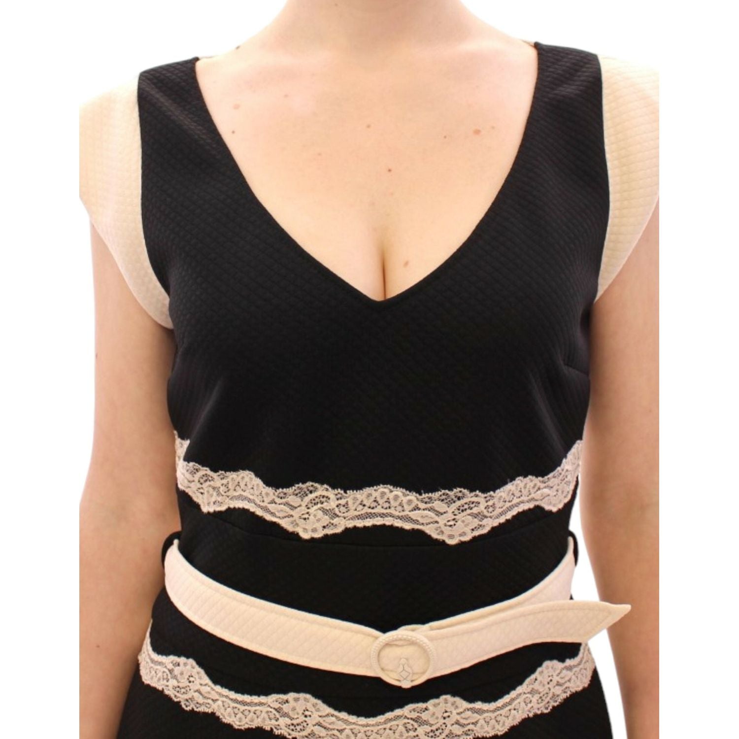 黑色和米色优雅紧身蕾丝连衣裙