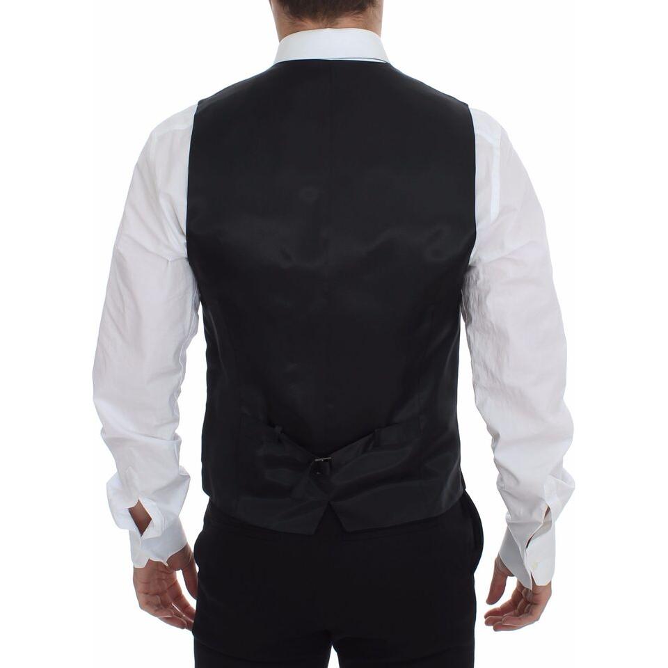 فستان رمادي مخطط أنيق من دولتشي آند غابانا