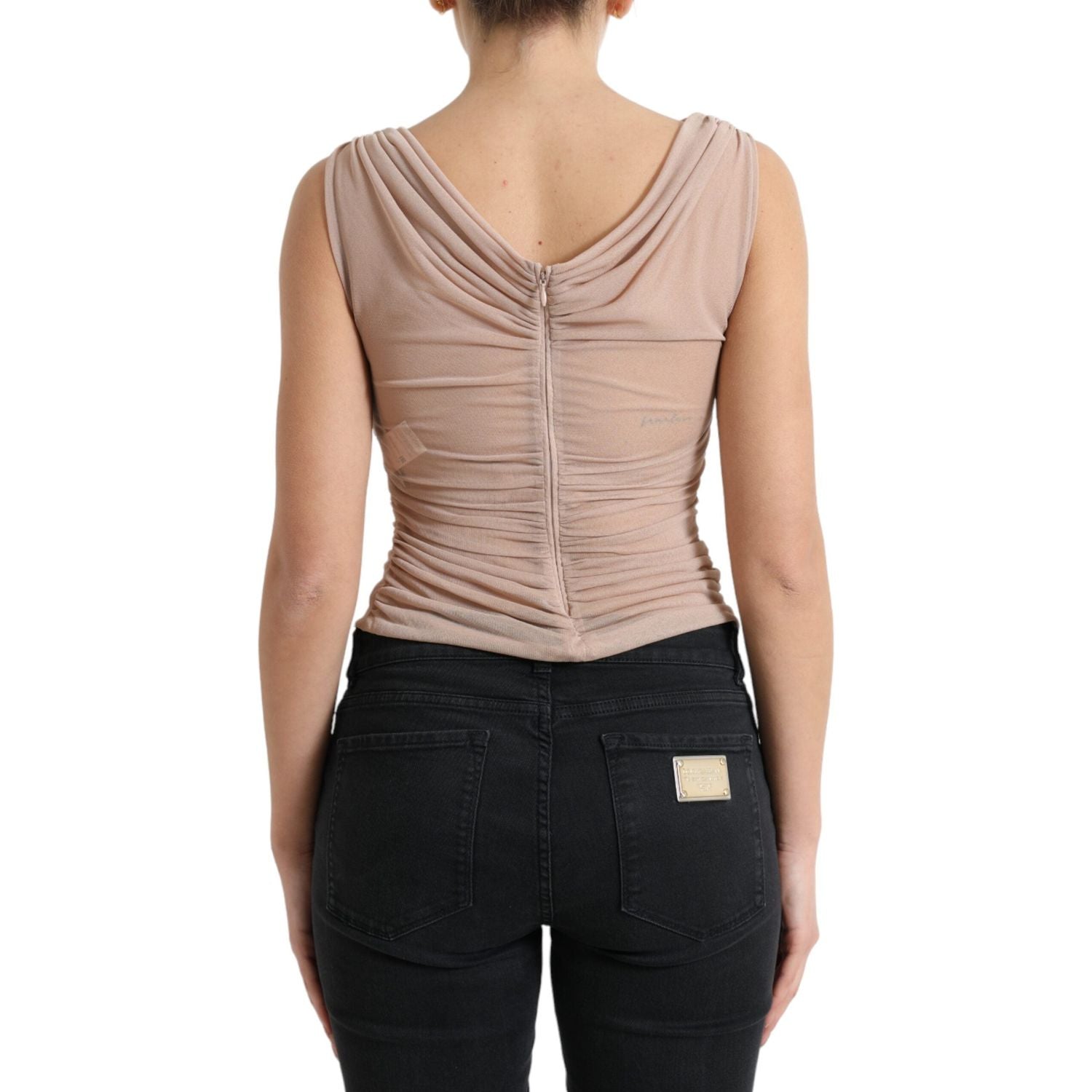 بلوزة دولتشي آند غابانا الأنيقة باللون البيج الشفافة بدون أكمام وفتحة رقبة على شكل حرف V