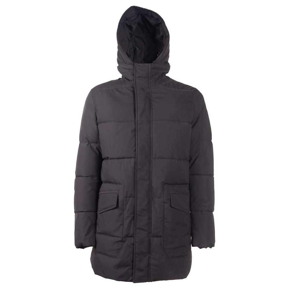 سترة سوداء أنيقة بغطاء للرأس من تصميم إميليو رومانيلي للرجال