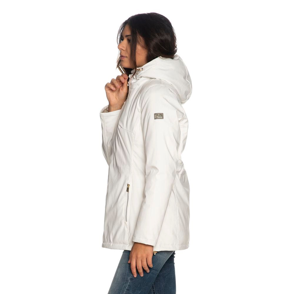 Front view with bag zipped and handles upright.