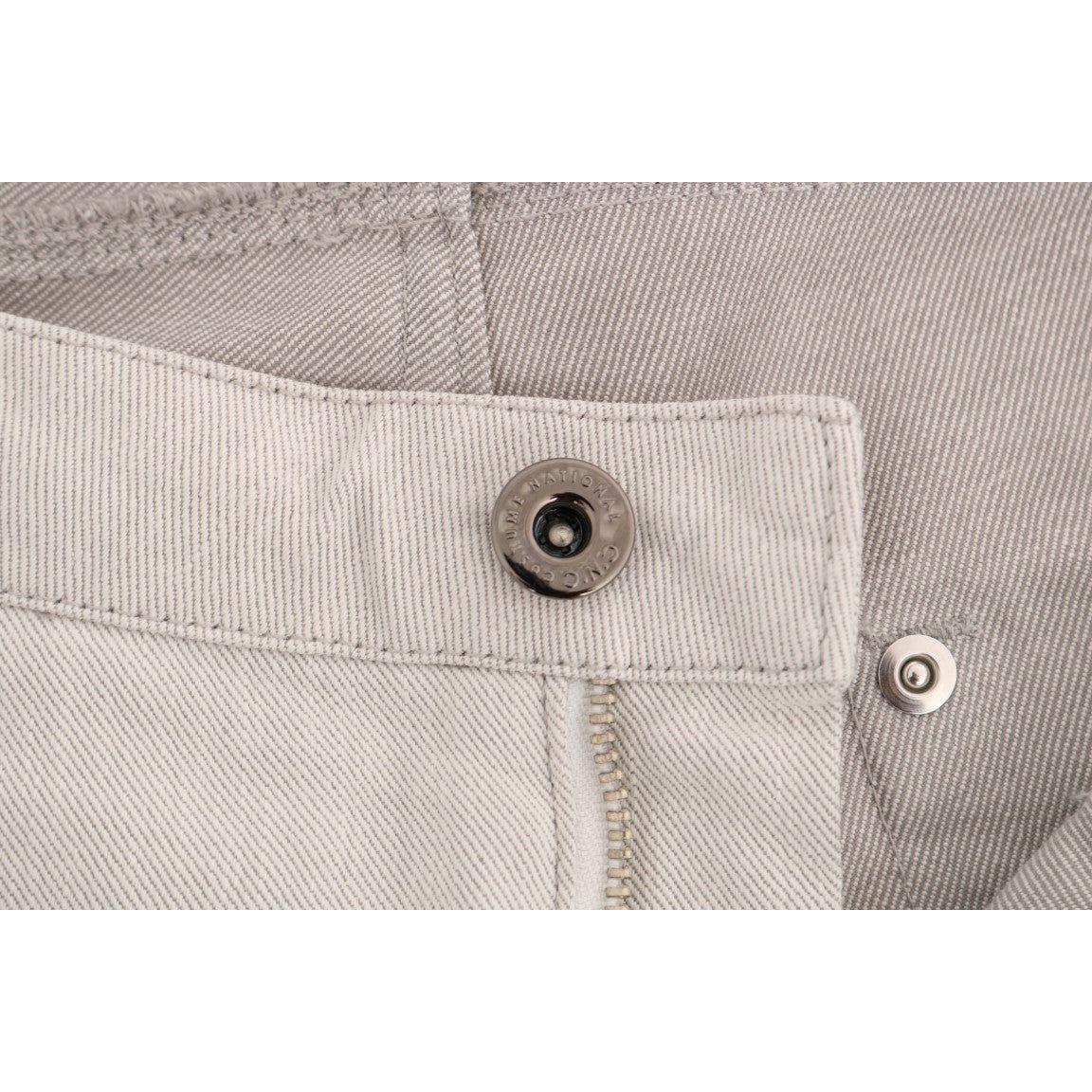 بنطلون جينز مطاطي ضيق باللون الأبيض من كوستيوم ناشيونال شيك