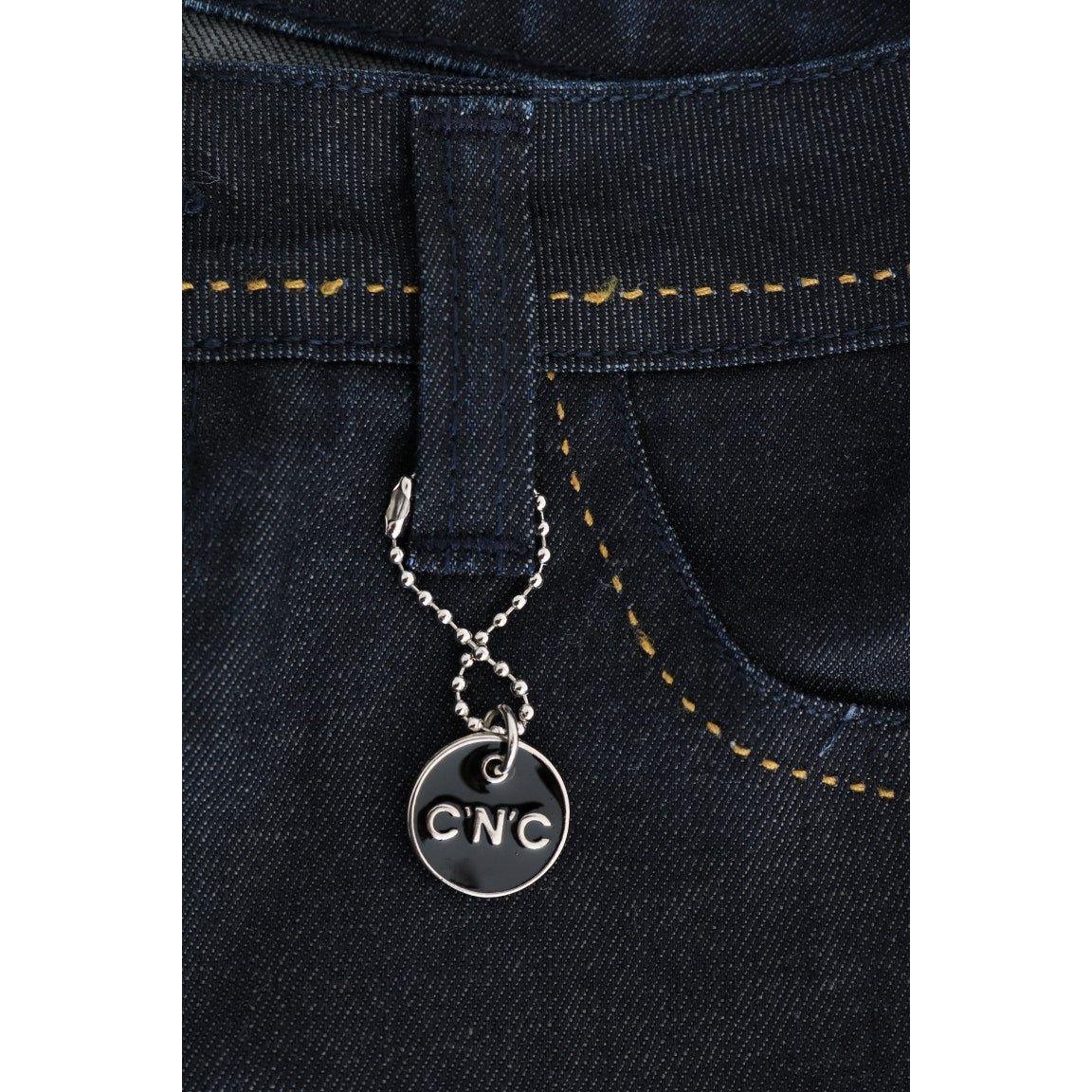 别致的深蓝色超修身牛仔裤