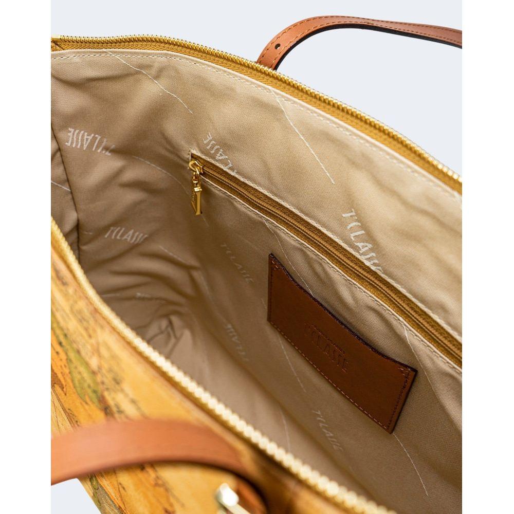 Front view with bag zipped and handles upright.