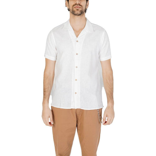 Hamaki-Ho men's white linen shirt, short-sleeved, spring/summer collection, composed of 55% linen and 45% cotton.