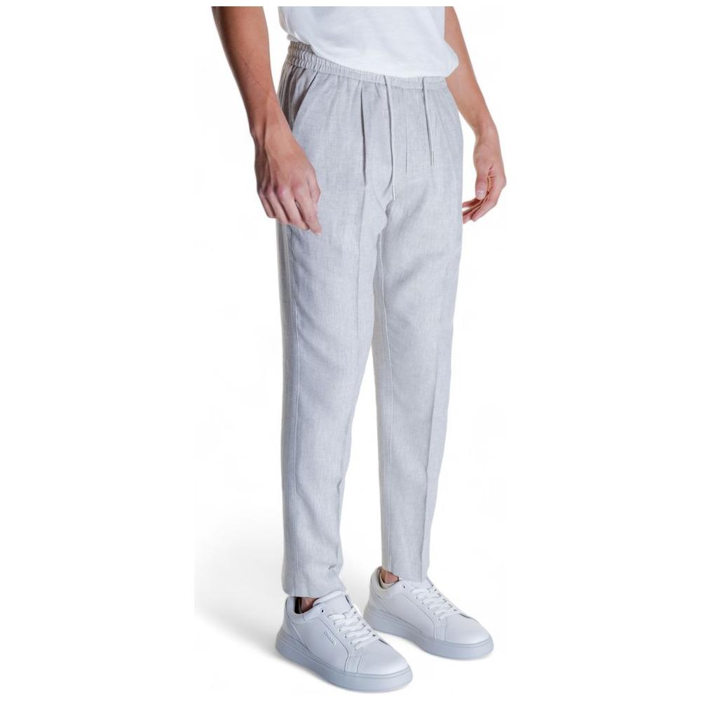 Antony Morato Beige Linen Jeans & Pant– PANTALONI UOMO – COLLEZIONE: – COMPOSIZIONE: 54% Lino, 46% Viscosa