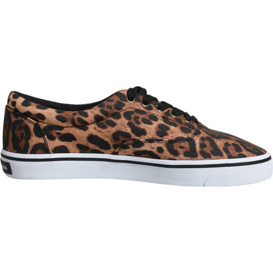 Dolce & Gabbana brown leopard print cotton sneakers with logo, rubber sole, lace-up closure, made in Italy - side view.