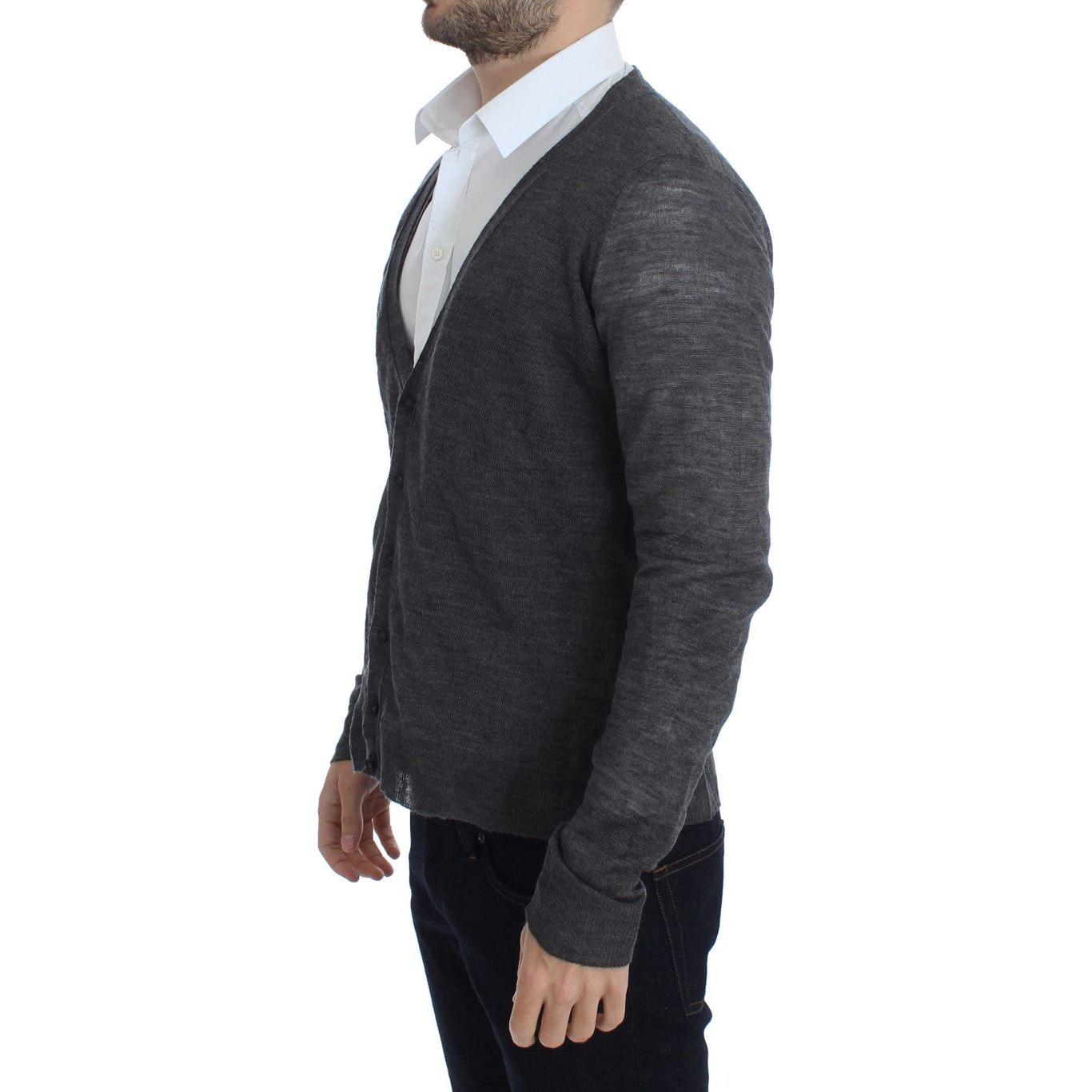 سترة كارديجان أنيقة من مزيج الصوف باللون الرمادي من إنتاج شركة كوستيوم ناشيونال