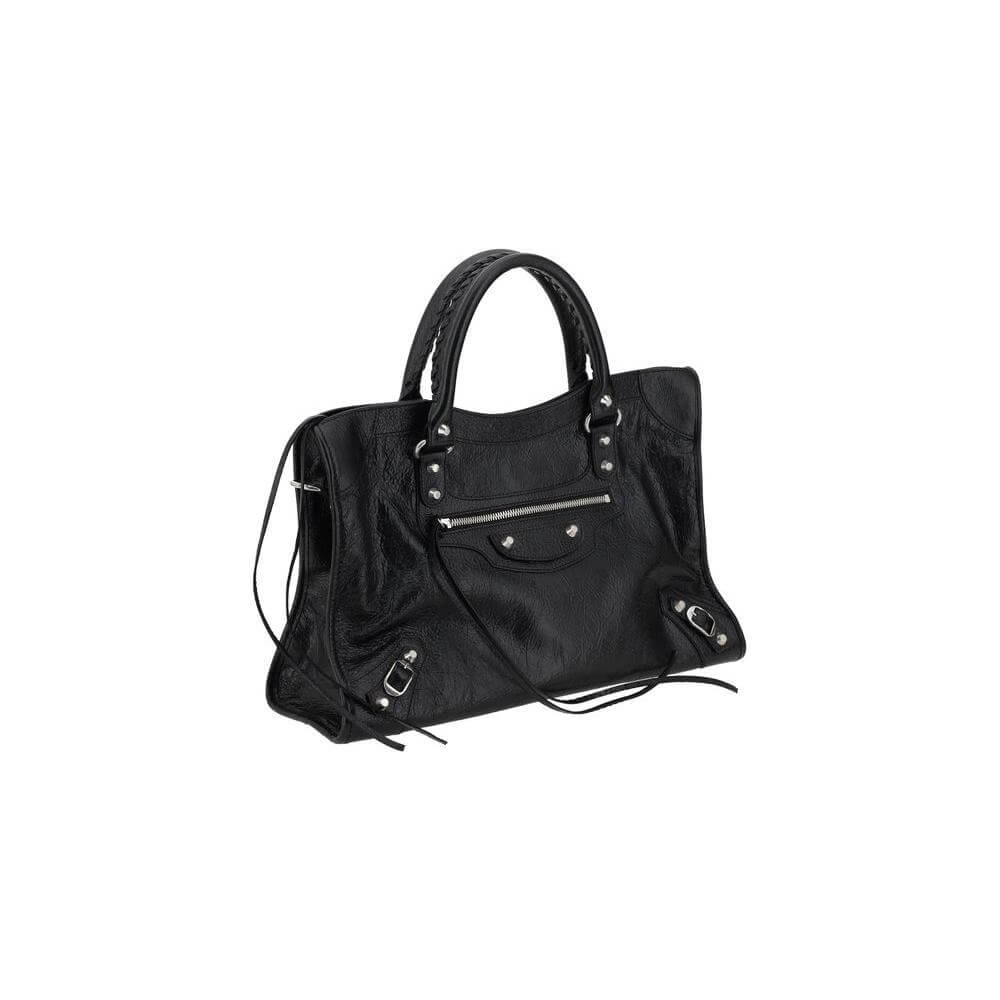 Front view with bag zipped and handles upright.