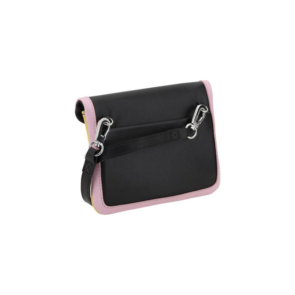 Front view with bag zipped and handles upright.