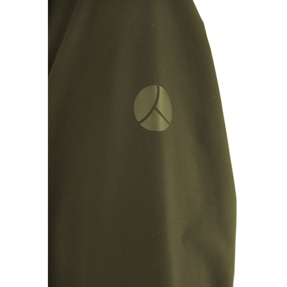 Front view with bag zipped and handles upright.